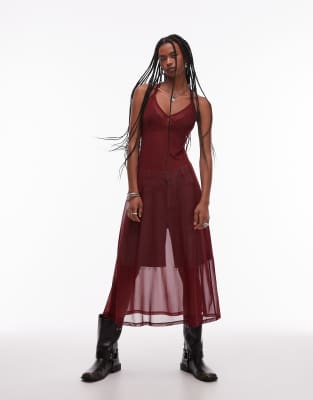 ASOS DESIGN - Transparentes Maxi-Trägerkleid in Burgunderrot aus Netzstoff