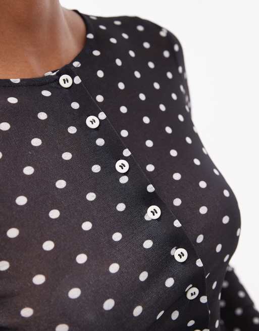 ASOS DESIGN – Transparentes Oberteil in Schwarz mit Polka Dots und durchgehender Knopfleiste, 3 von 4
