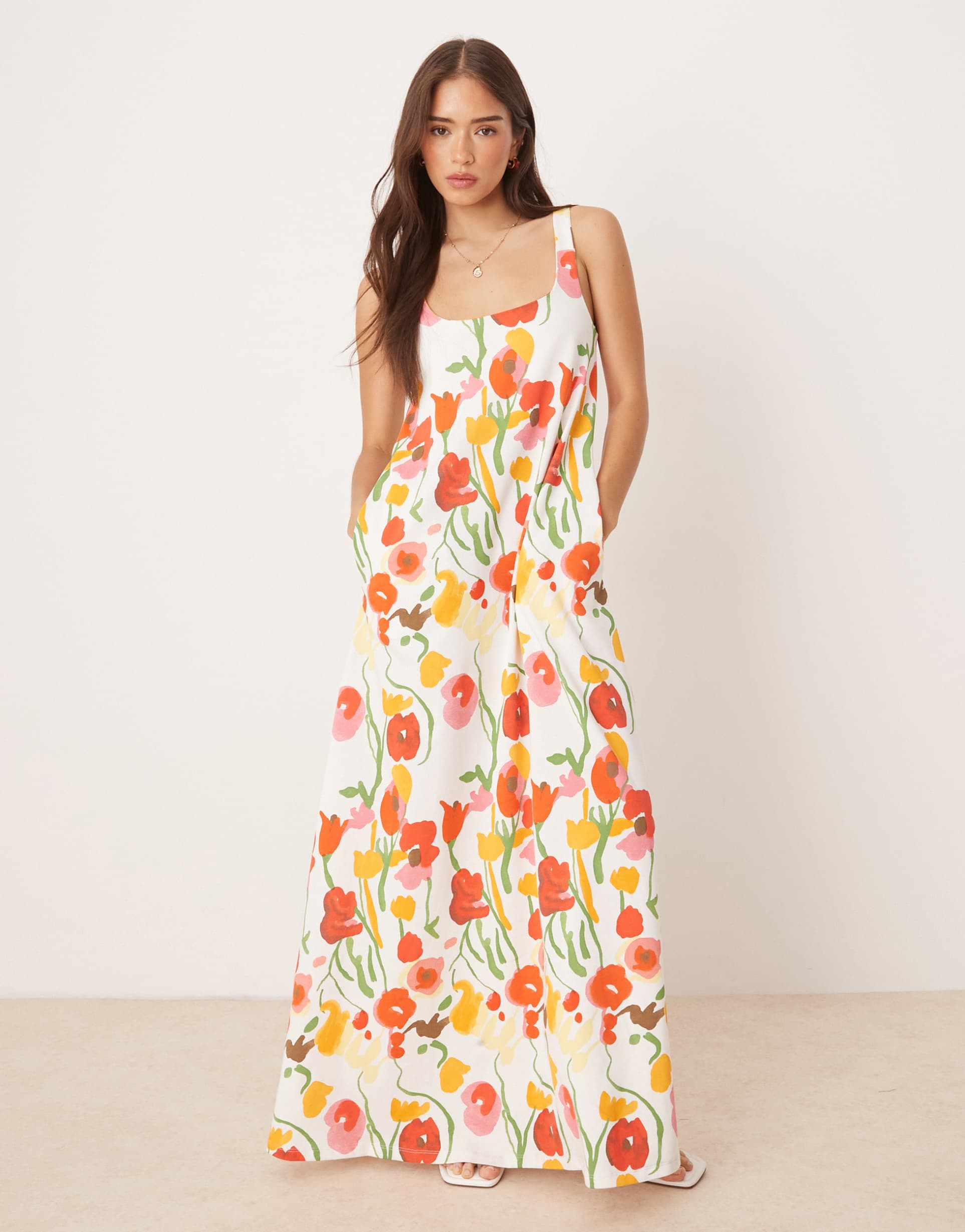 asos design trapeze maxi dress in floral print