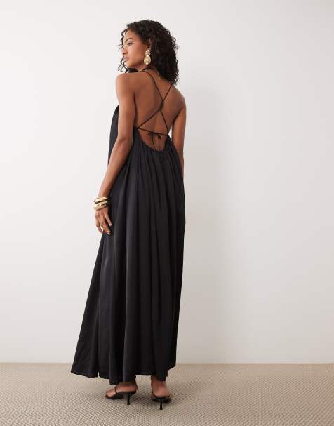 Women's Holiday Outfits, Christmas Day Outfits & Holiday Party Outfits |  ASOS