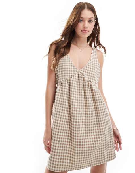 ASOS DESIGN – Trapezförmiges Kleid aus Denim in Braun mit Vichy-Karos - view 1