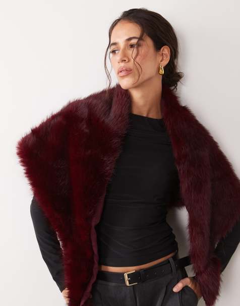 ASOS DESIGN trekant i imiteret pels i burgundy - view 1