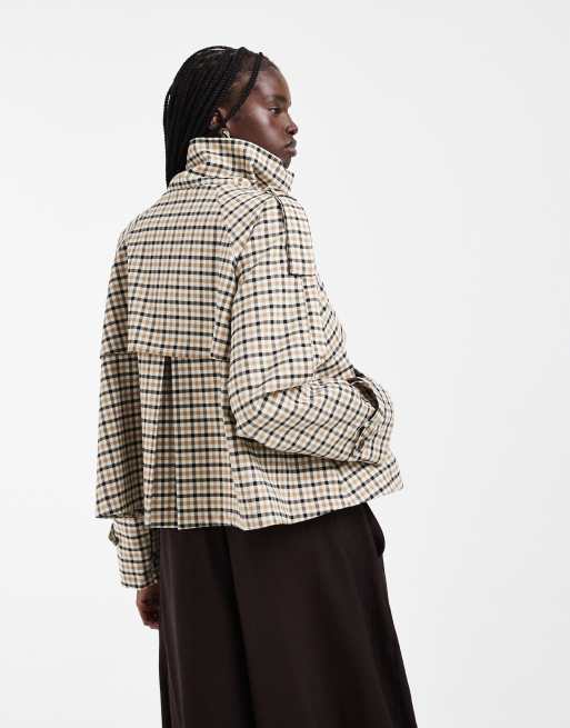 ASOS DESIGN trench coat corto a mantella con collo a imbuto a quadri stone, 4 di 4