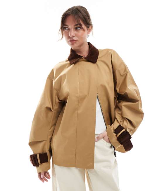 ASOS DESIGN - Trench taglio corto color pietra con polsini e colletto in velluto a coste