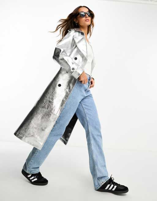 ASOS DESIGN – Trenchcoat in Metallic-Silber 