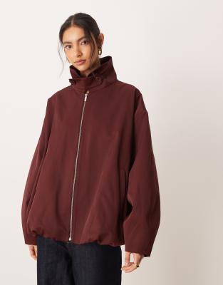 ASOS DESIGN - Trenchjacke in Pflaume mit Ballonsaum und Stehkragen-Lila