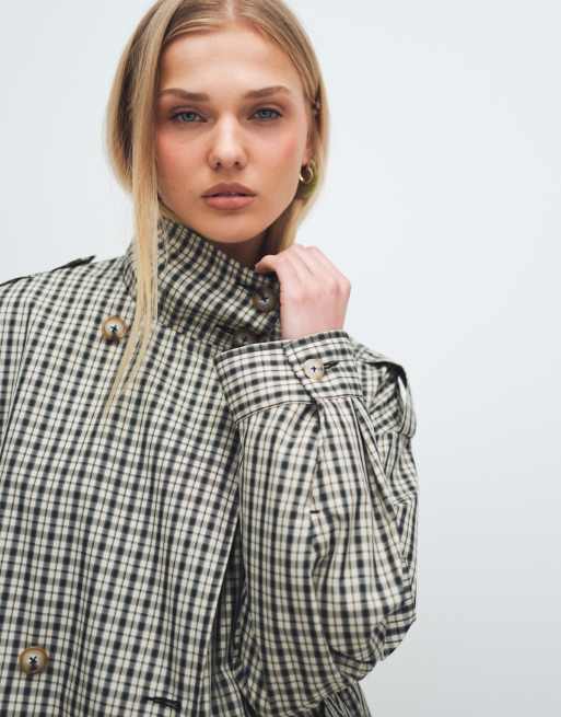 ASOS DESIGN – Trenchjacke in Steinbeige kariert mit Stehkragen und Knopfleiste, 3 von 11