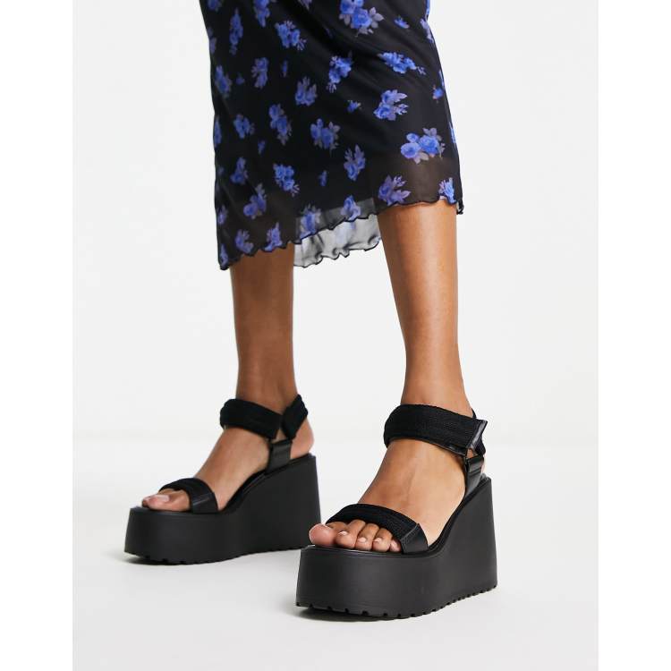 ASOS DESIGN Trina chunky sporty wedges in black