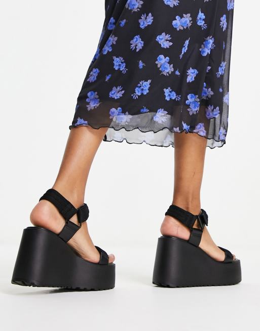 Asos best sale black wedges