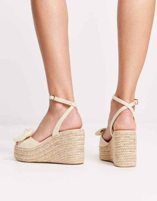 ASOS DESIGN – Trisha – Naturfärgade espadrillos med rosett och kilklackar, 2 av 4