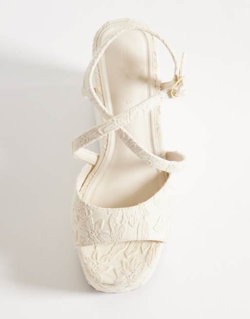 ASOS DESIGN - Trista - Zeppe in pizzo a fiori color crema, 2 di 4