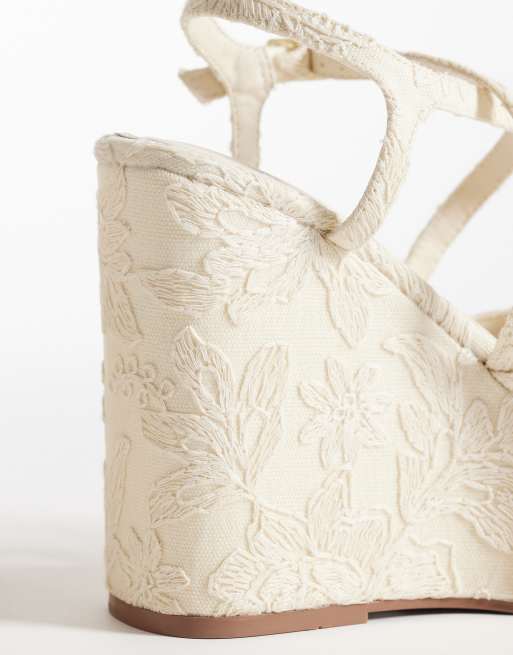 ASOS DESIGN - Trista - Zeppe in pizzo a fiori color crema, 3 di 4