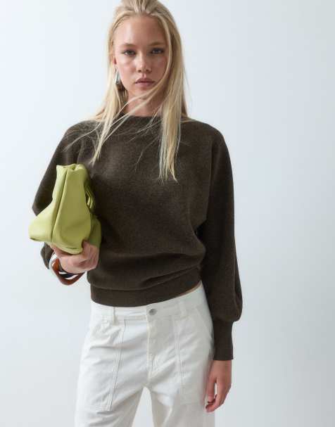 ASOS DESIGN trui met gerimpelde zoom en vleermuismouwen in donkerbruin - view 1