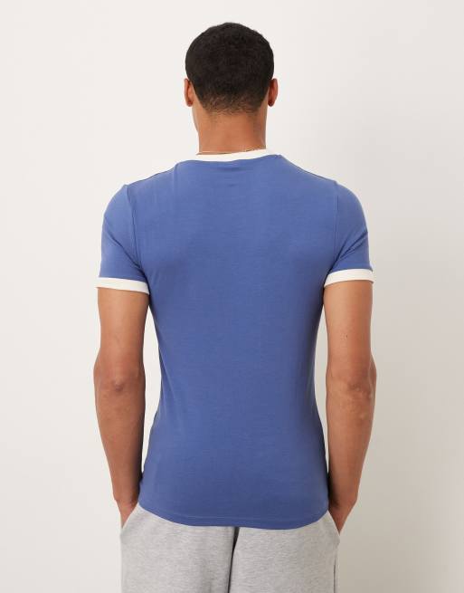 ASOS DESIGN - Tætsiddende fodbold-T-shirt med Italien-print, 3 af 5