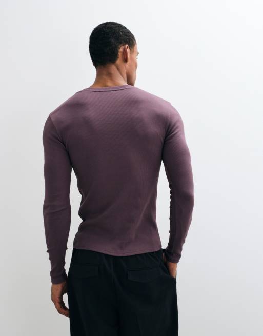 ASOS DESIGN tætsiddende langærmet T-shirt med v-hals i lilla rib, 5 af 9