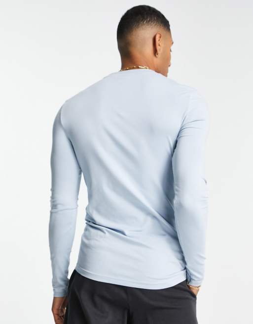 ASOS DESIGN - Tætsiddende lyseblå T-shirt med lange ærmer og rund hals, 2 af 4