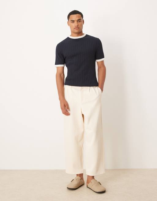 ASOS DESIGN - Tætsiddende og strikket marineblå T-shirt med kontrastkanter, 2 af 5