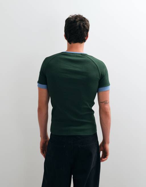 ASOS DESIGN tætsiddende raglan ringer T-shirt i mørkegrøn og blå rib, 5 af 5