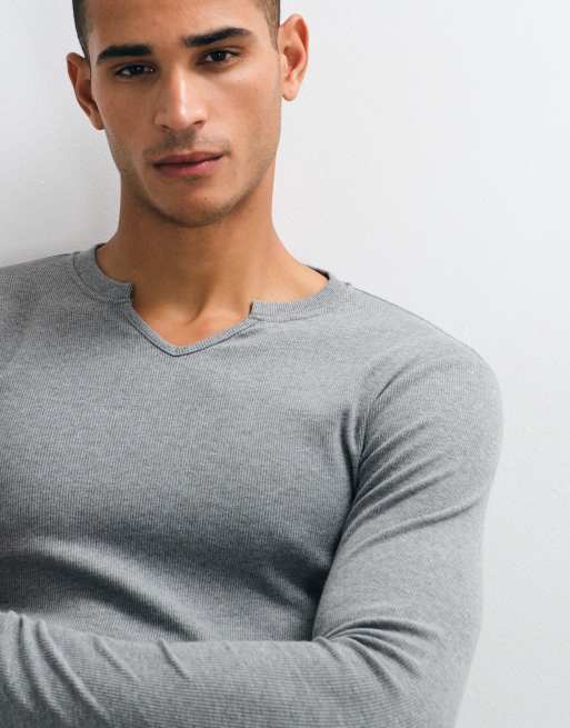 ASOS DESIGN tætsiddende ribstrikket langærmet henley i antracitmeleret, 3 af 5
