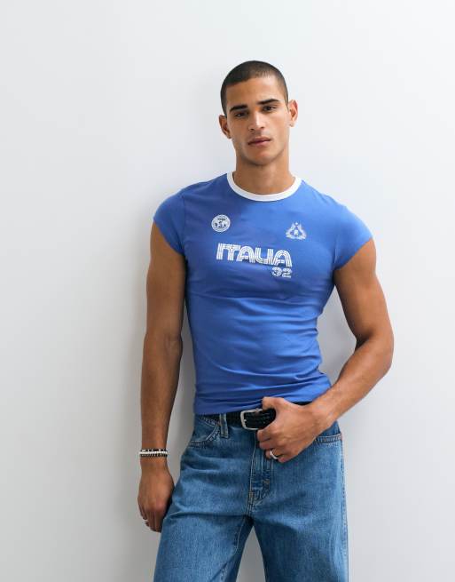 ASOS DESIGN tætsiddende ringer T-shirt med Italia-fodboldgrafik i blå, 4 af 5