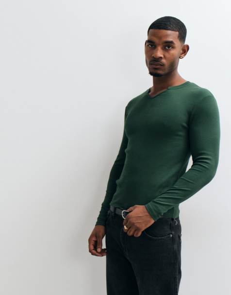 ASOS DESIGN tætsiddende T-shirt med lange ærmer og hakudskæring i mørkegrøn rib - view 1