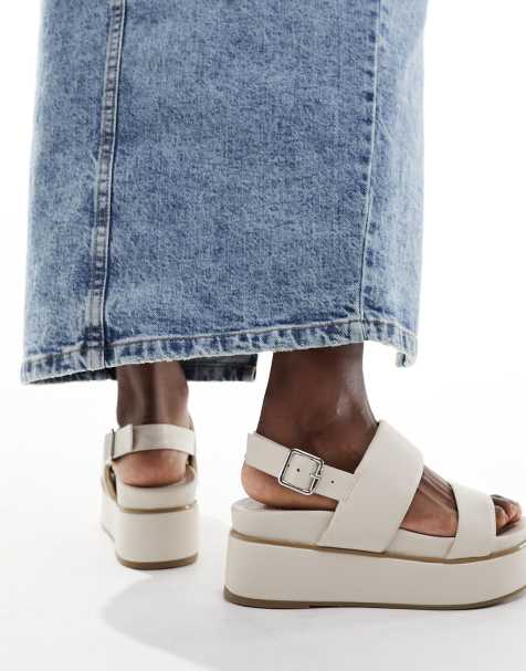 ASOS DESIGN Tucker 2 chunky flatforms in off white - view 2