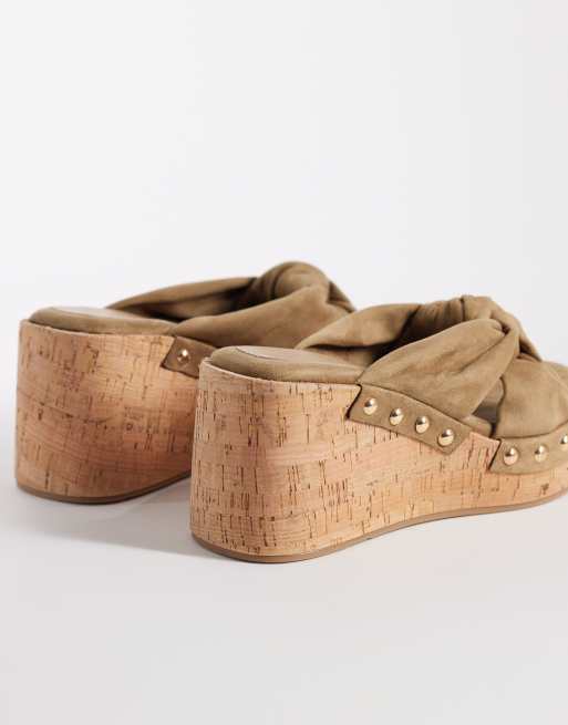 ASOS DESIGN - Tulip - Sleehakken en gedraaid detail in kaki, 2 van 4