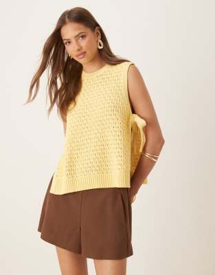 ASOS DESIGN - Tunika-Top aus Häkelstrick in Buttermilchgelb mit gebundenen Seiten