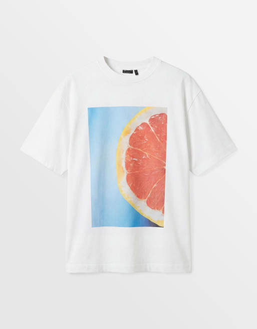 ASOS DESIGN – Turkusowo-biały T-shirt oversize z grafiką z grejpfrutem, 5 z 7