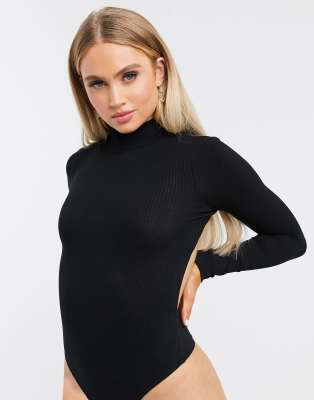 black polo neck body