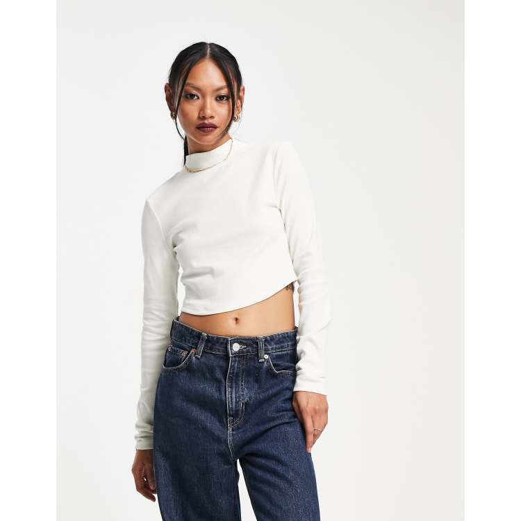 Cropped Fitted Turtleneck Top Cream