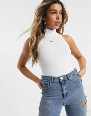 white turtleneck sleeveless top