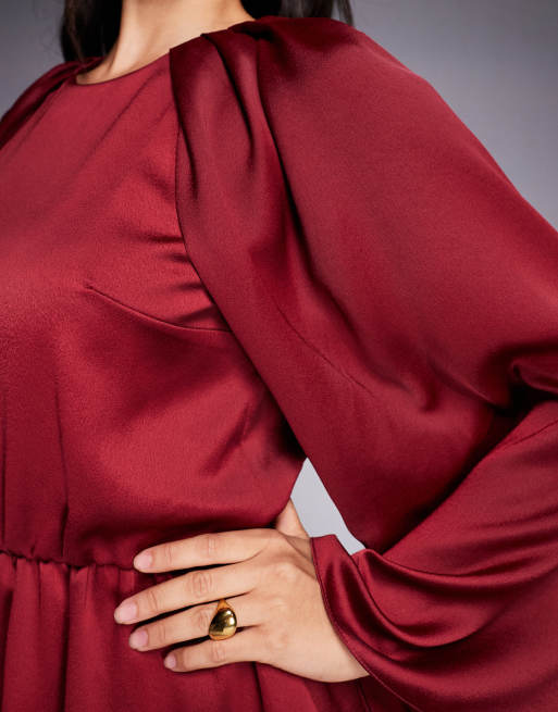 ASOS DESIGN - Tuta corta accollata a maniche lunghe in raso color bacca, 4 di 4