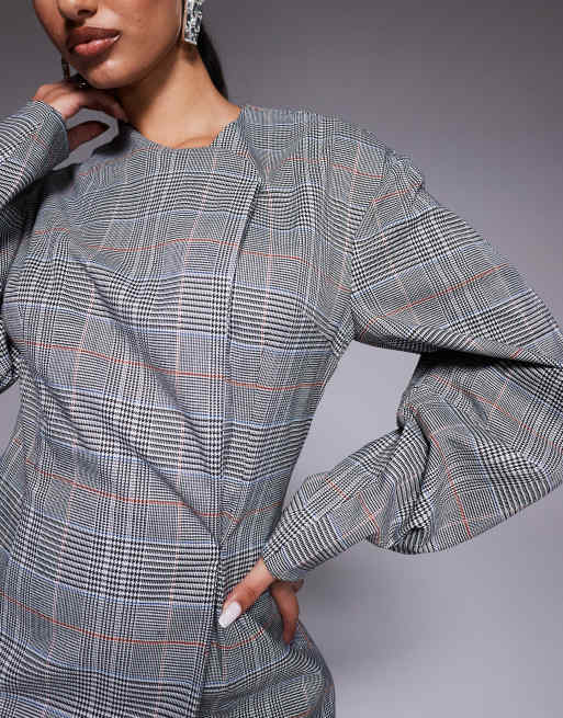 ASOS DESIGN - Tuta corta stile blazer strutturata a quadri con maniche a palloncino, 3 di 4
