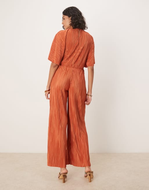 ASOS DESIGN Tuta jumpsuit a maniche corte e avvolgente in vita