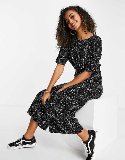 ASOS DESIGN - Tuta jumpsuit allacciata in vita con stampa a pois, 4 di 4