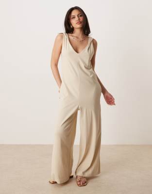 ASOS DESIGN - Tuta jumpsuit color pietra con spalline attorcigliate