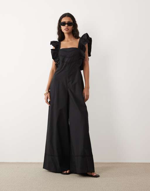 ASOS DESIGN - Tuta jumpsuit grembiule nera con volant, 3 di 4