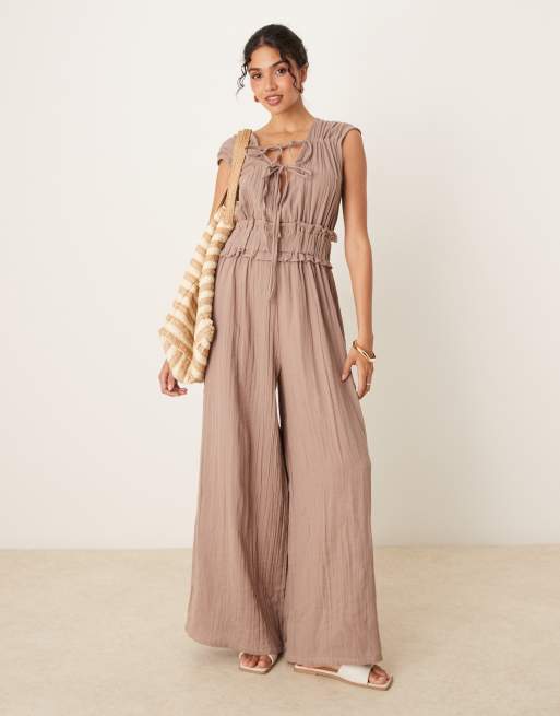ASOS DESIGN - Tuta jumpsuit in tessuto effetto panno doppio color tortora con bustino raccolto