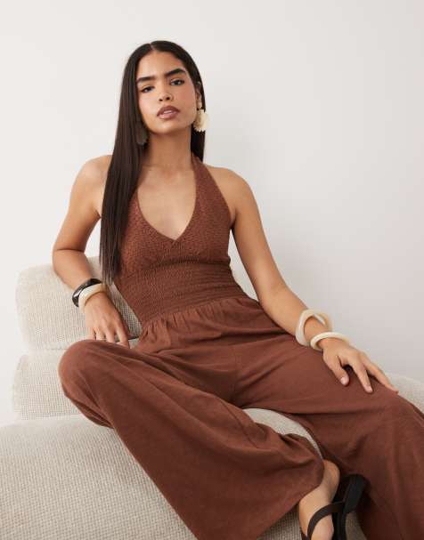 ASOS DESIGN - Tuta jumpsuit marrone arricciata all'uncinetto - view 1