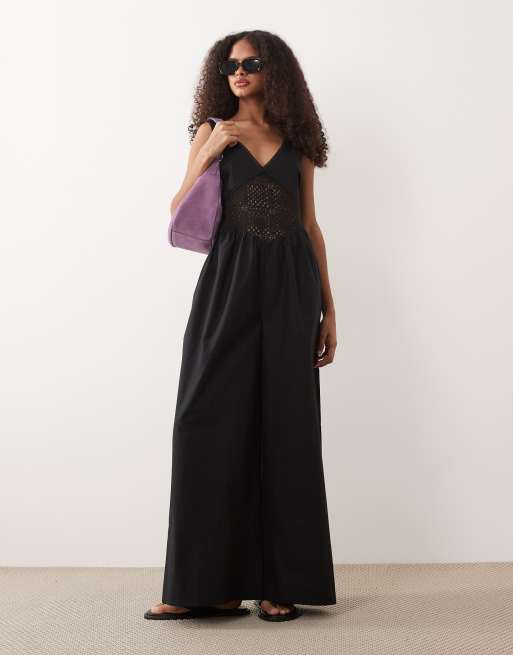 ASOS DESIGN - Tuta jumpsuit nera con pannello all'uncinetto in vita, 2 di 4