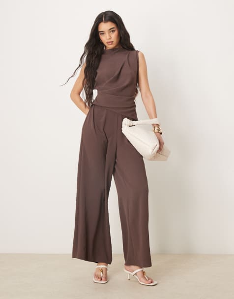 ASOS DESIGN - Tuta jumpsuit senza maniche raccolta in vita color cioccolato - view 1