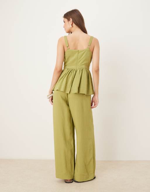 ASOS DESIGN - Tuta jumpsuit verde oliva con peplo in vita, 2 di 4
