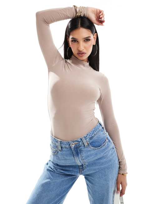 ASOS DESIGN - Tweelaagse hoogsluitende strakke body met lange mouwen in champignon