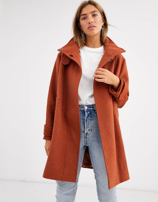 ASOS DESIGN - Twill jas met gesp bij de hals in roestbruin