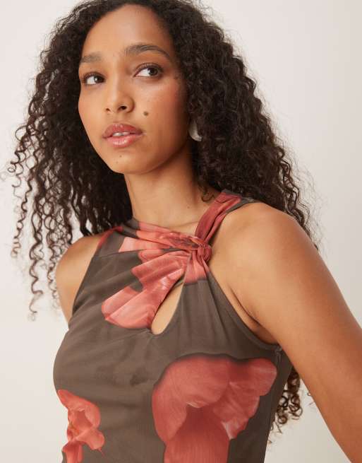 ASOS DESIGN twist cut out shoulder detail maxi dress in dark flower print
