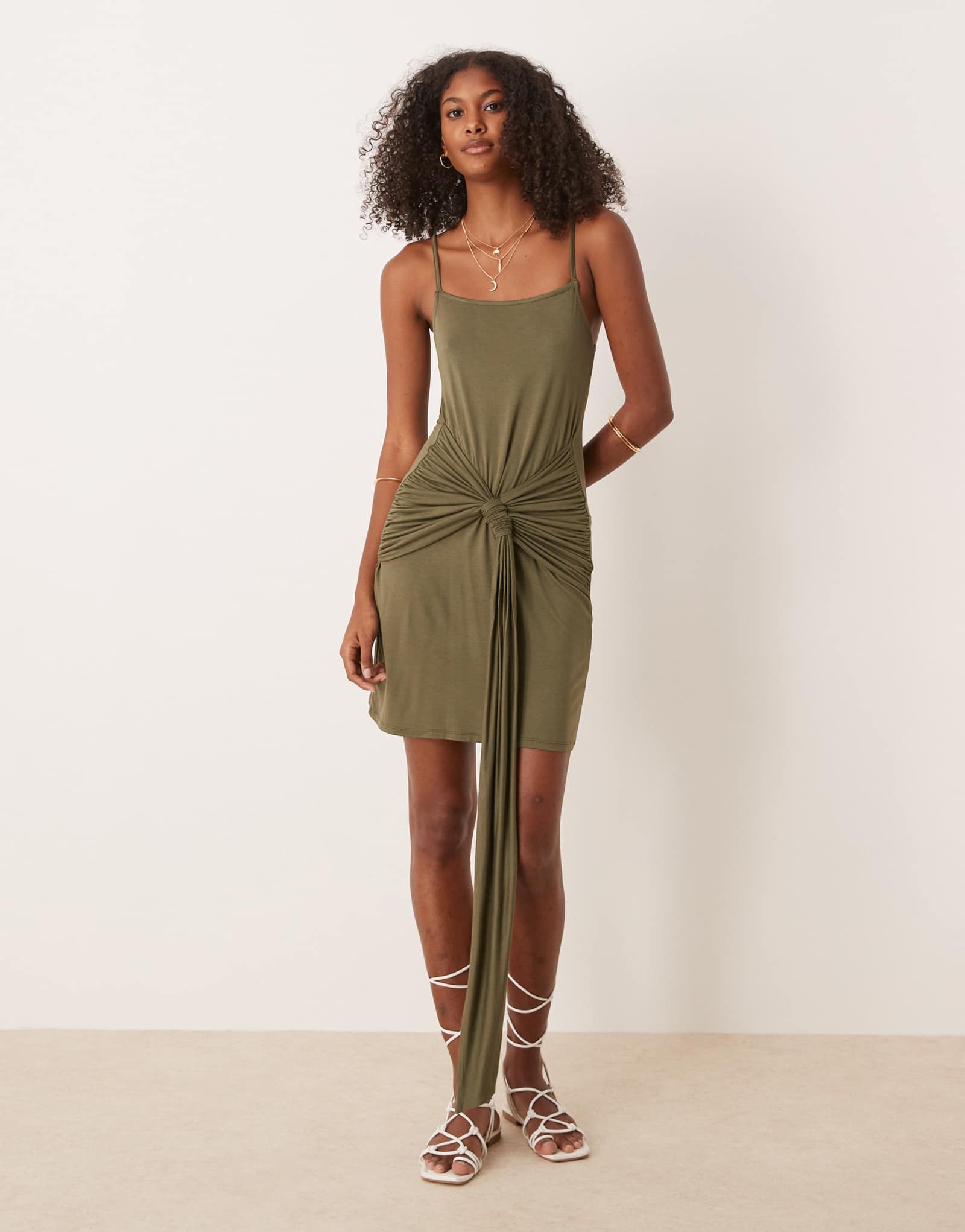 Облегающее мини-платье ASOS DESIGN twist detail цвета зеленого хаки