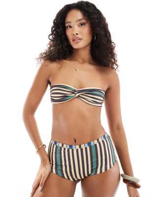 ASOS DESIGN TWIST FRONT BANDEAU BIKINI TOP 