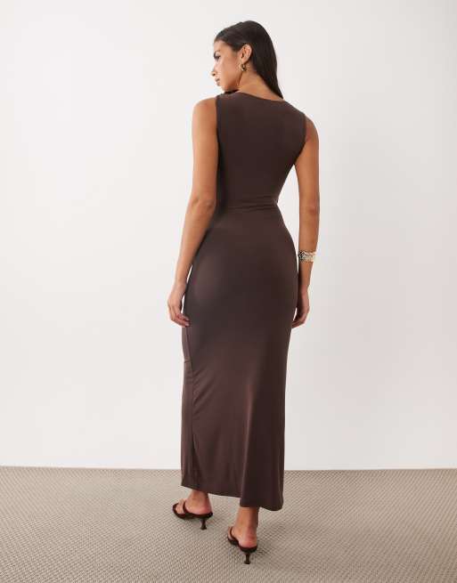 ASOS DESIGN twist hardware detail midi dress in chocolate, 4 of 4