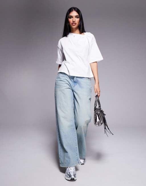 ASOS DESIGN twist shoulder detail t-shirt in white, 3 of 4